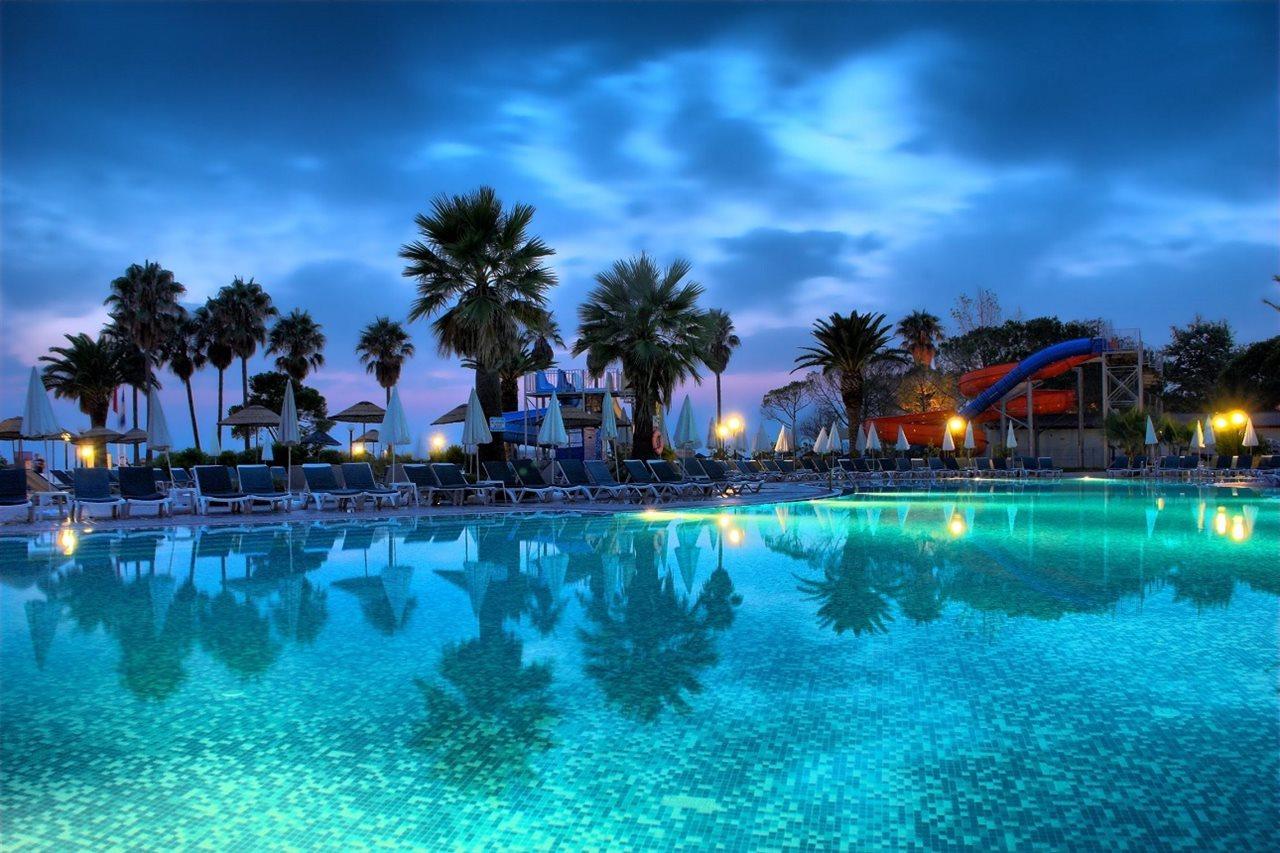 Ephesia Holiday Beach Club Kusadası Exterior foto